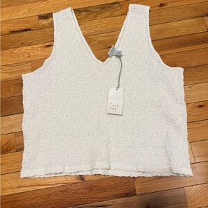 A New Day Women's White Textured Tank Top